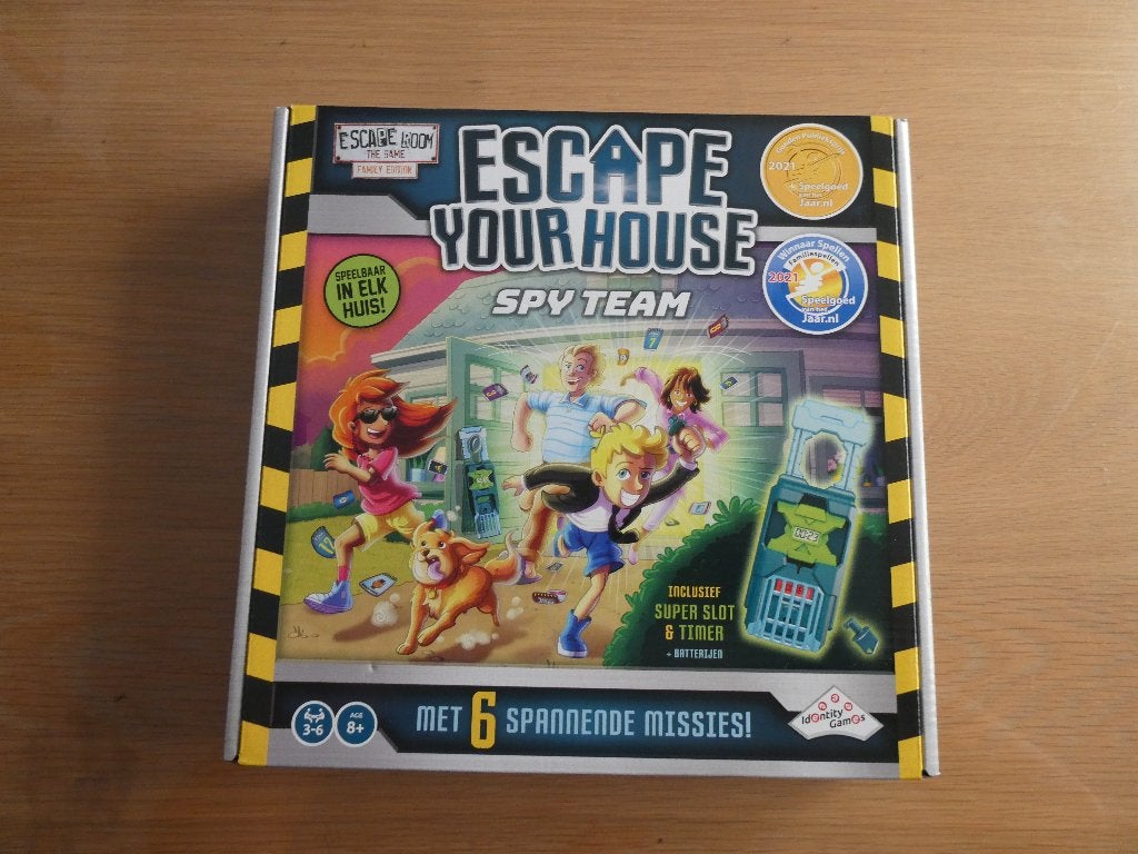 Escape Your House: Spy Team, Vijf spelers of meer, Ophalen, Gebruikt, Identity Games