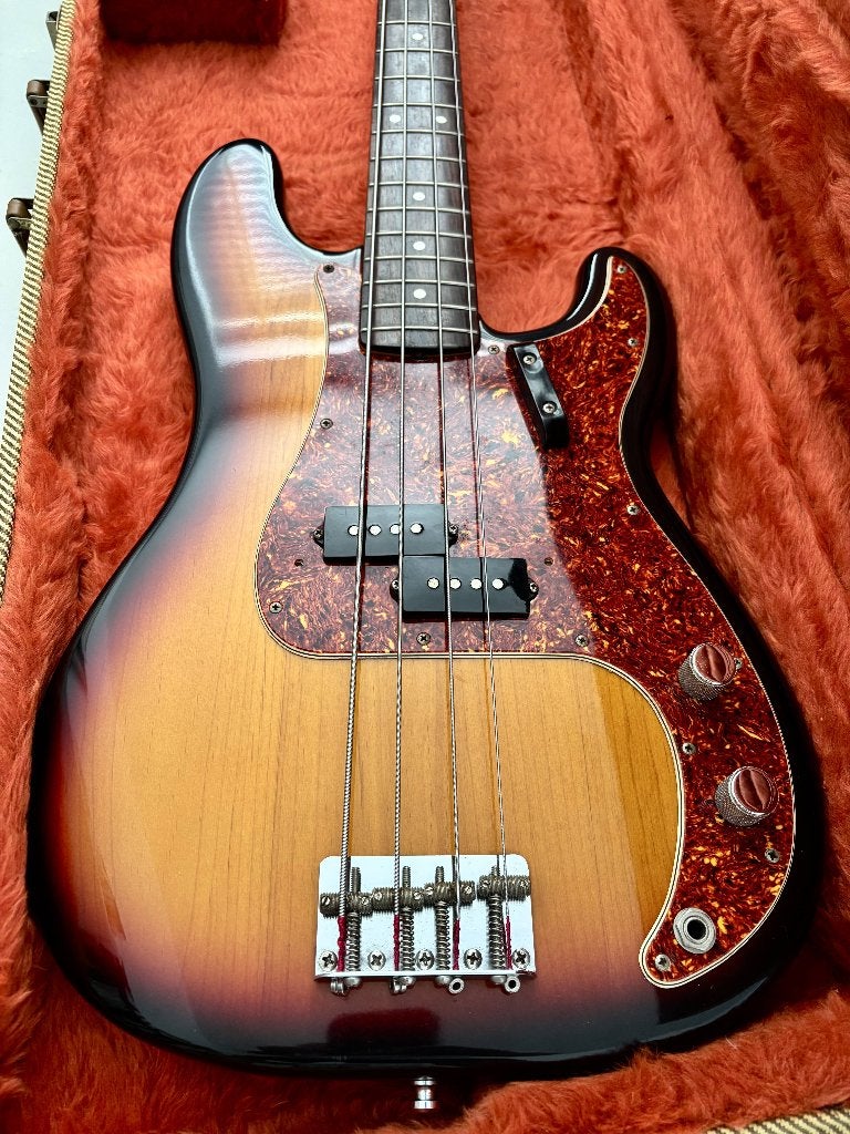 Fender AVRI American Vintage ’62 Precision Bass 1992, Ophalen of Verzenden, Zo goed als nieuw, Elektrisch
