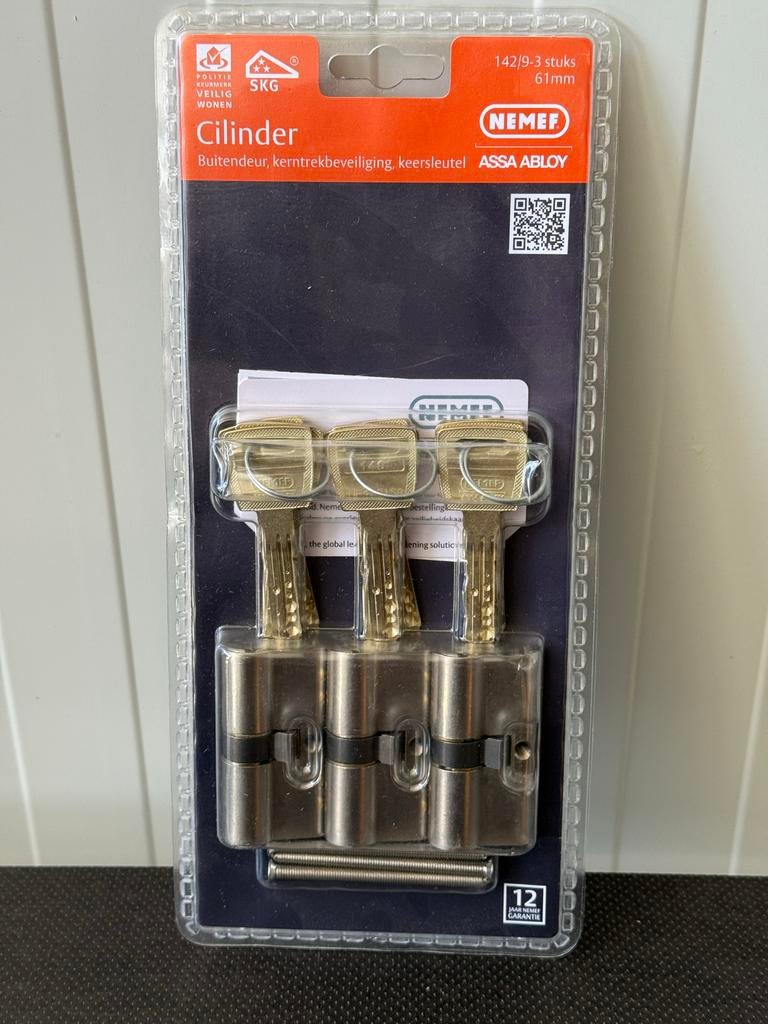 Cilindersloten met certificaat, 28 sets, gelijk sluitend, ., Nieuw, Ophalen of Verzenden, Rvs