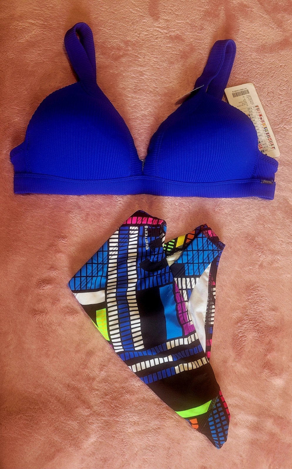 Adidas bikini set - Nieuw met labels, Nieuw, Ophalen of Verzenden, Bikini, Meerkleurig