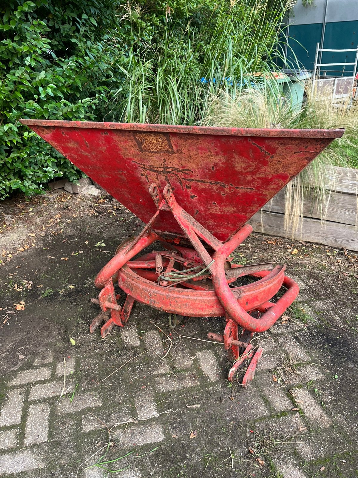 Kunstmest strooier, Ophalen, Gewasbescherming en Bemesting