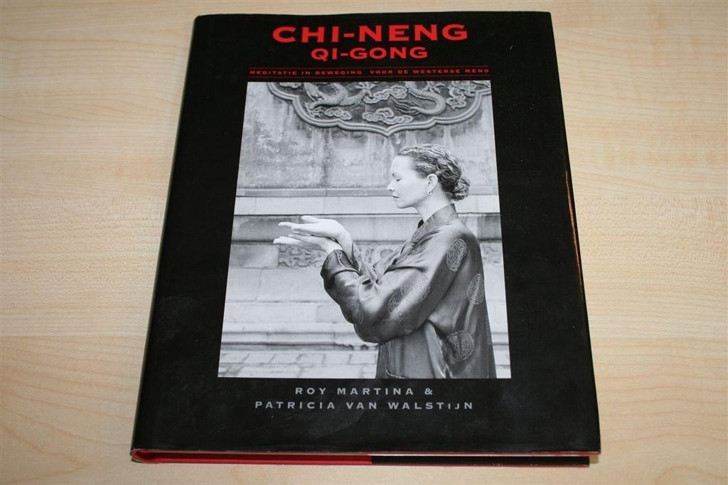 Chi Neng Qi Gong — Meditatie in Beweging voor Vitaliteit, Ophalen of Verzenden, Gelezen, Overige onderwerpen, Achtergrond en Informatie
