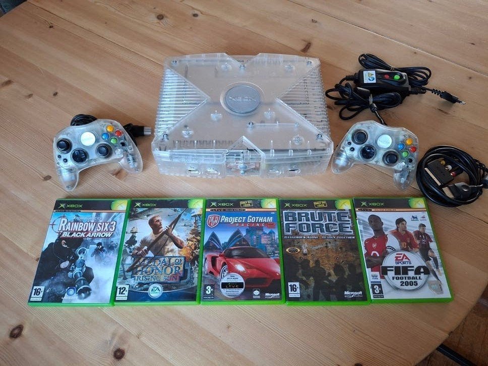 Crystal Xbox met 2 controllers en 5 games, Spelcomputers en Games, Spelcomputers | Xbox Original, Ophalen of Verzenden, Gebruikt