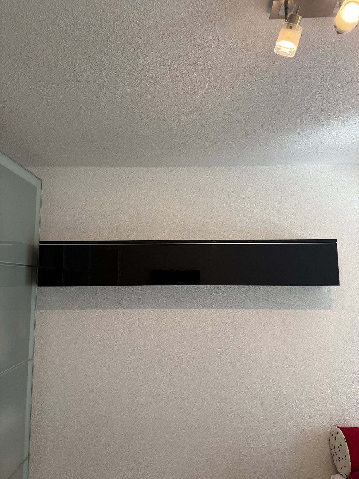 Zwarte Glanzende Wandkast - 180x28x28 cm, Huis en Inrichting, Ophalen, Gebruikt
