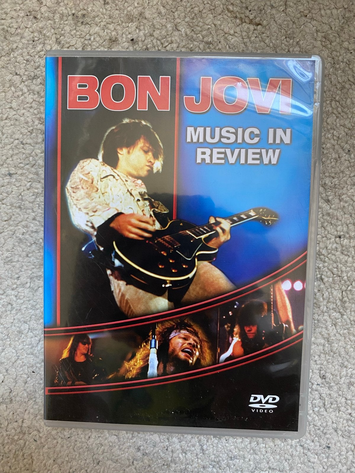 Bon Jovi: Music in Review DVD - Documentaire, Engels, Ophalen of Verzenden, Zo goed als nieuw, Engels