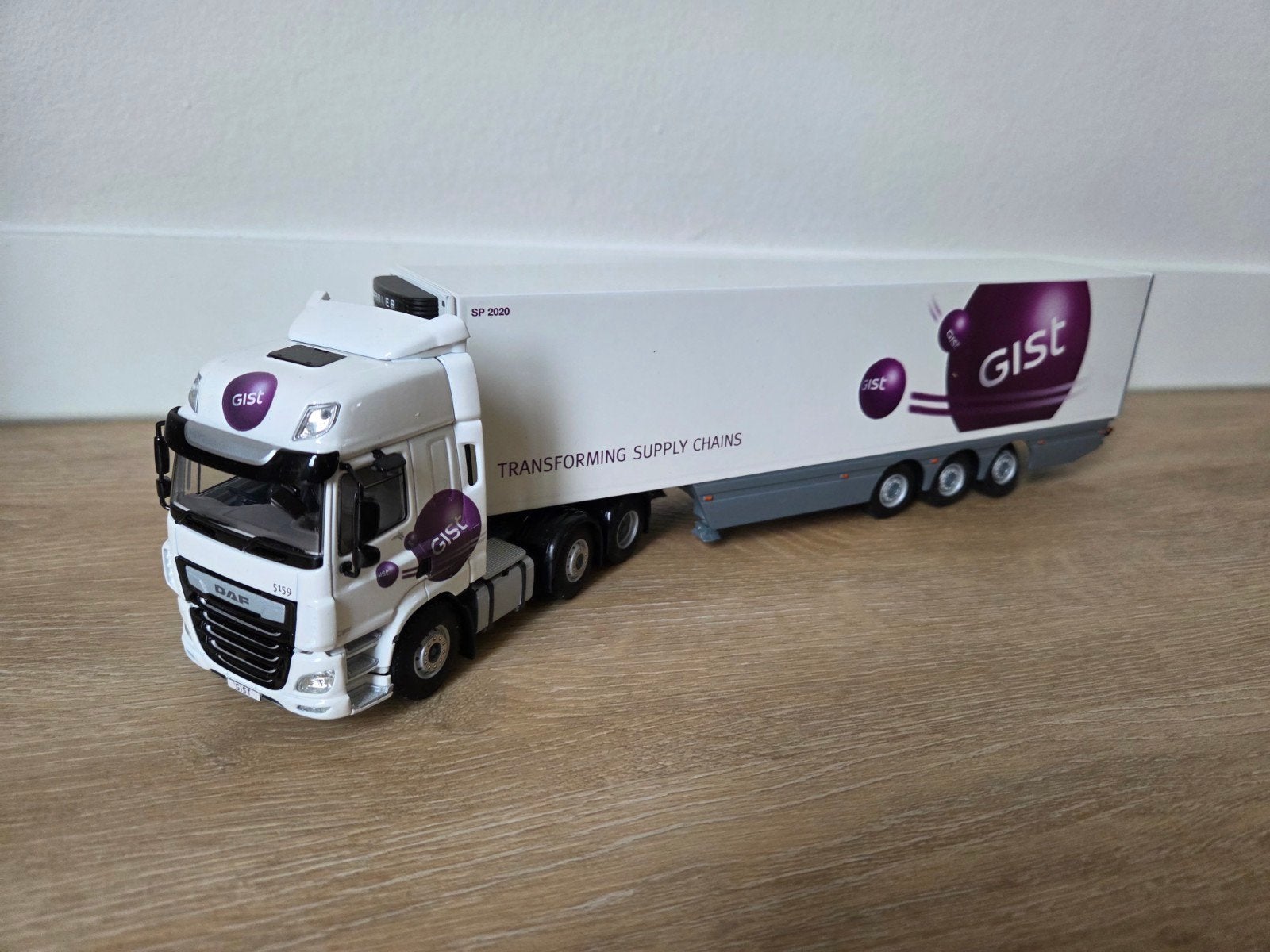 WSI Daf CF Space Cab Gist 6x2 RHD ( DLG , Soonius , Peeman ), Ophalen of Verzenden, Zo goed als nieuw, Bus of Vrachtwagen, Wsi