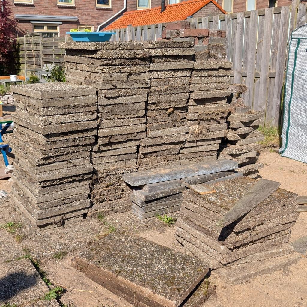 Gratis ophalen veel grindtegels, Ophalen of Verzenden, Gebruikt, Overige materialen, Terrastegels
