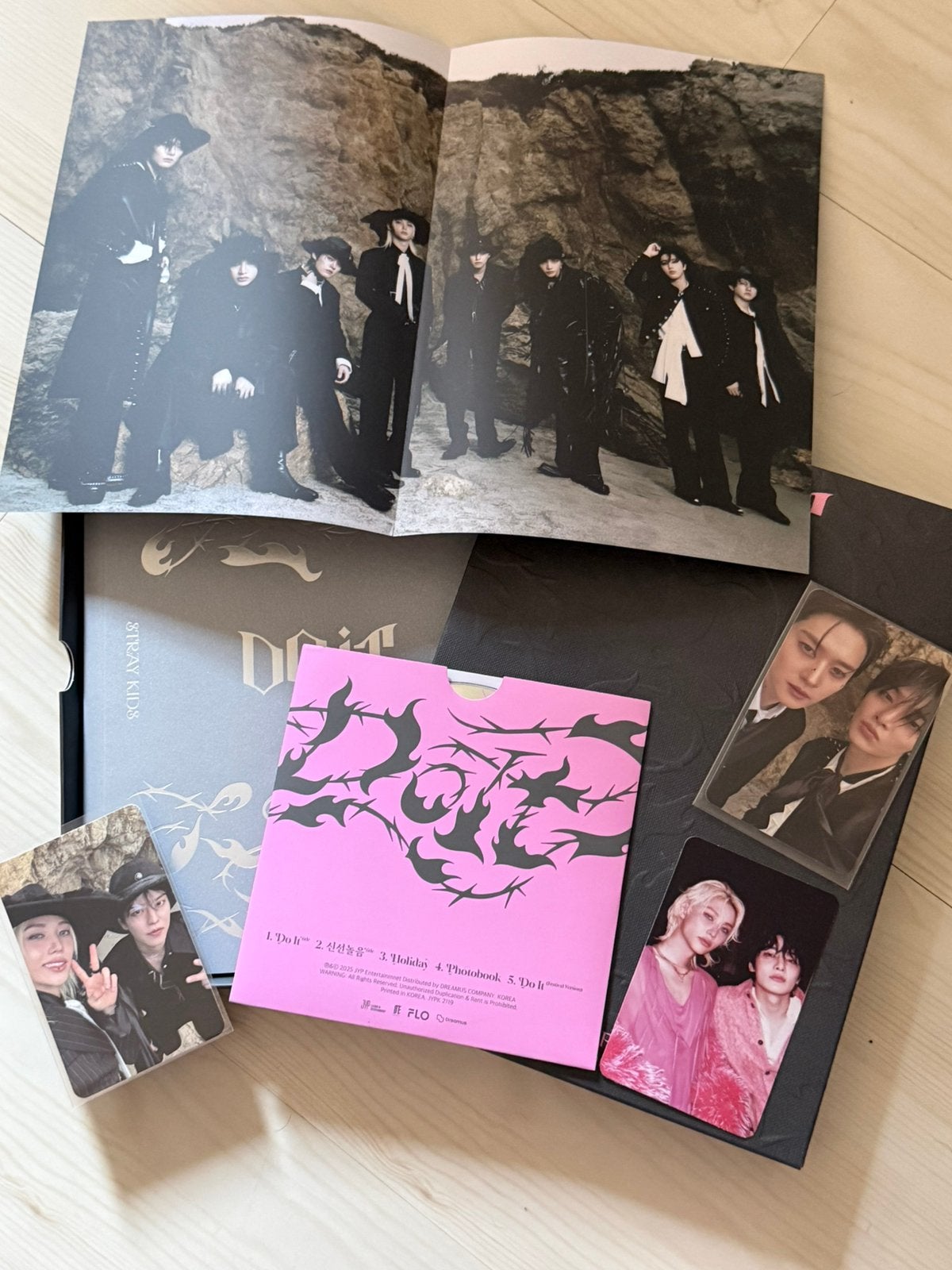Stray Kids Do it album met unit set! 3x photocards, Ophalen of Verzenden, Zo goed als nieuw, Album