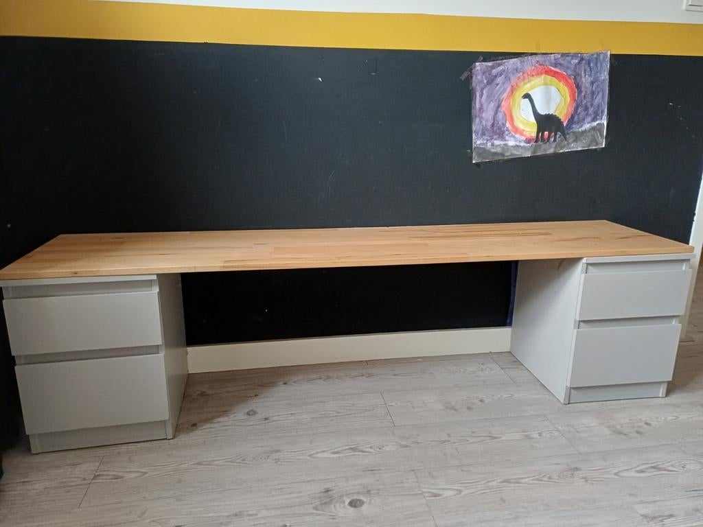 Kinderspeelhoek/ kinderbureau, Ophalen, Gebruikt