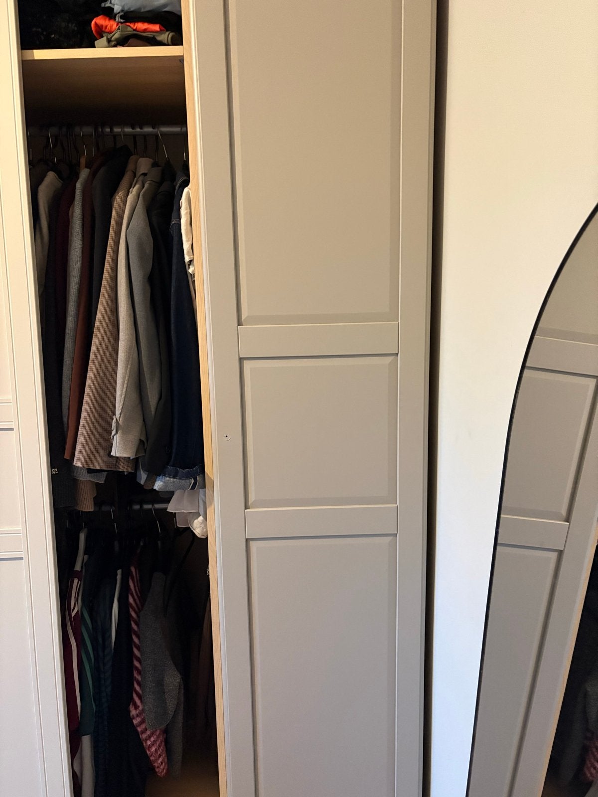 IKEA Pax Tyssedal kastdeur grijsbeige, Huis en Inrichting, Kasten | Kledingkasten, Ophalen, Overige materialen, 200 cm of meer