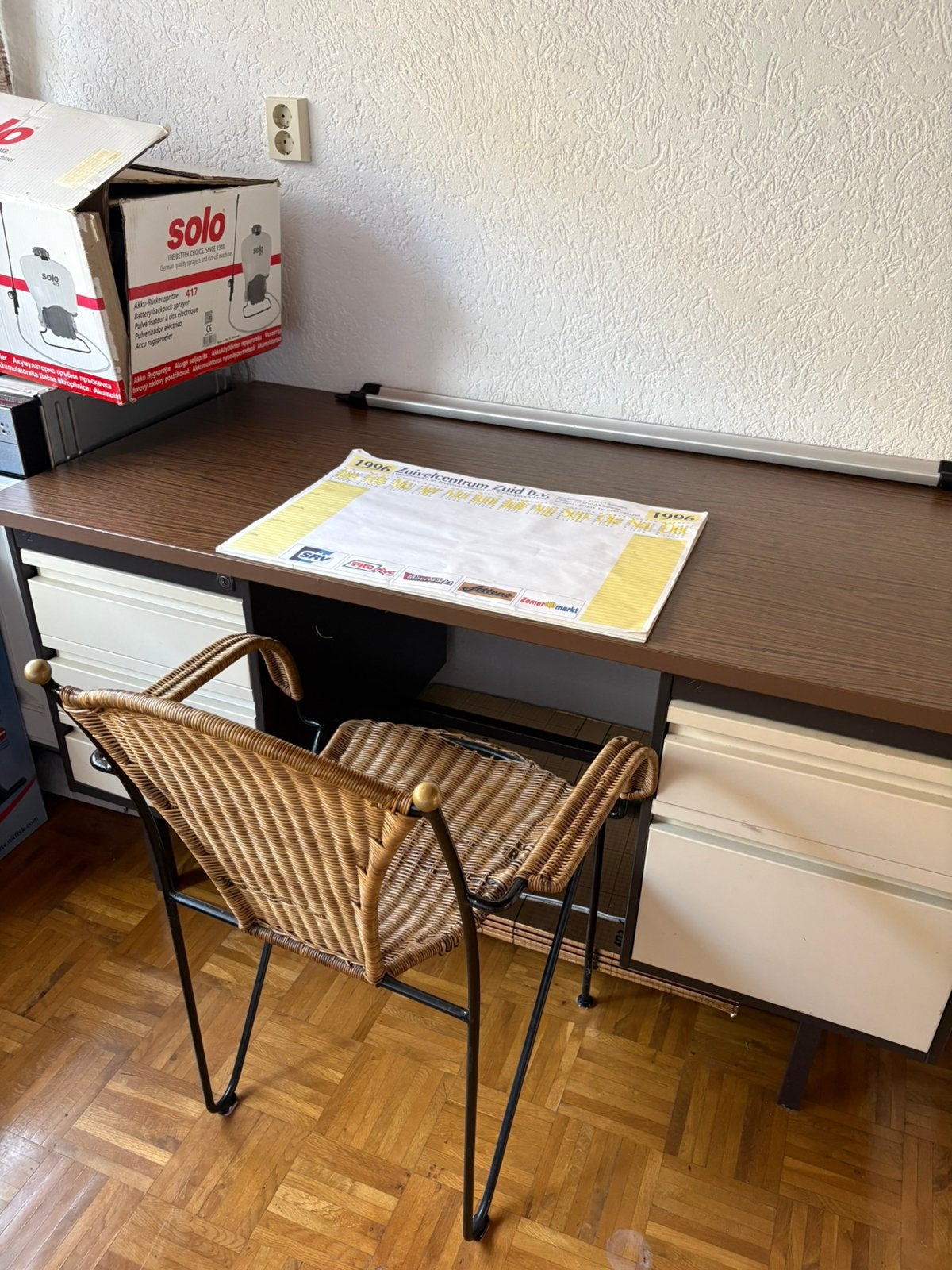 Stalen bureau met 5 laden, Huis en Inrichting, Bureaus, Ophalen, Zo goed als nieuw