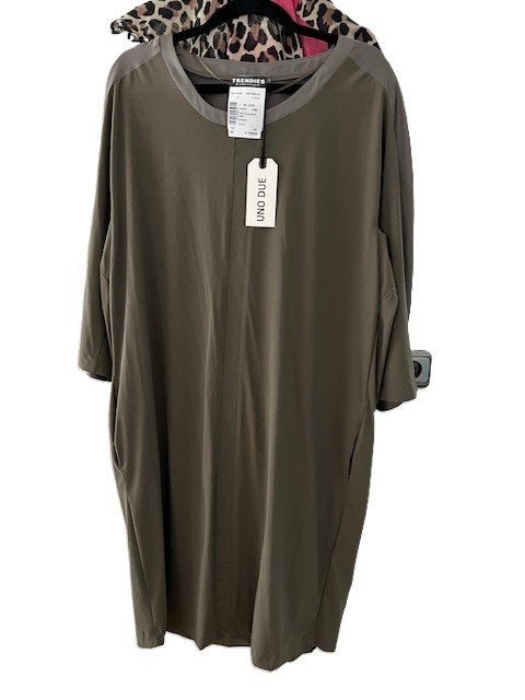 NIEUW UNO DUE Tuniek Jurk Travelstof 42 Army Kaki, UNO DUE, Verzenden, Maat 42/44 (L), Nieuw