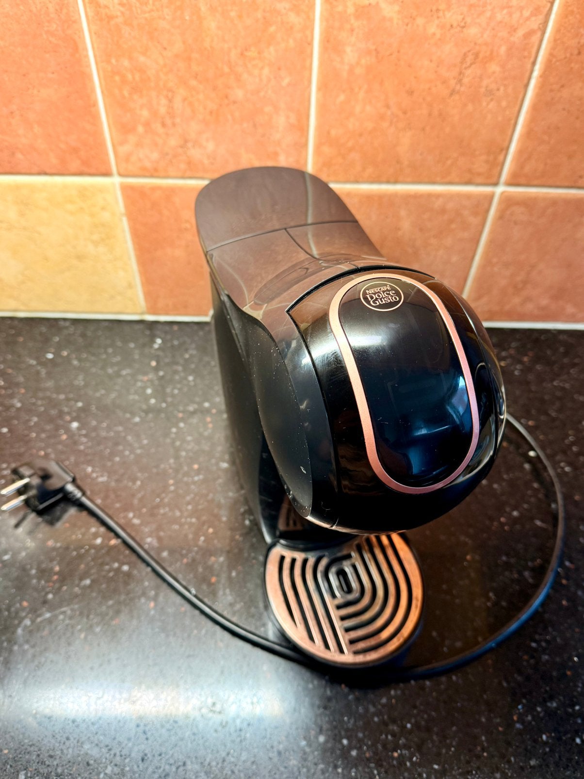 Dolce Gusto Genio S koffiemachine, Minder dan 1 liter, Ophalen, Zo goed als nieuw