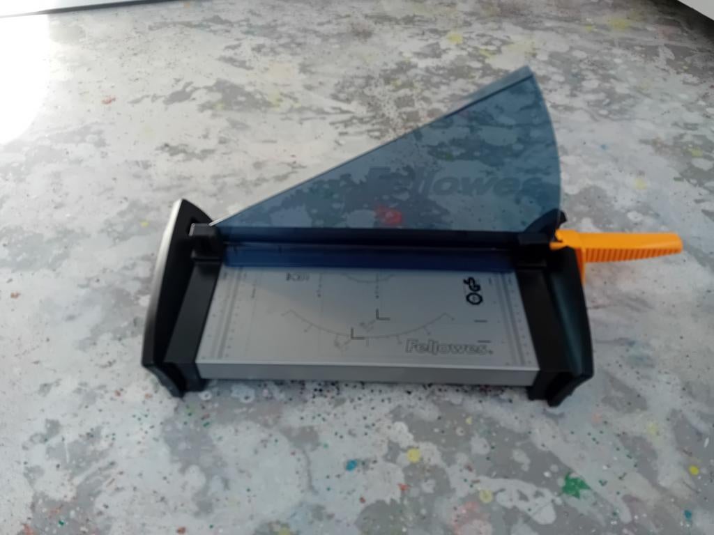 Fellowes Fusion A4 papiersnijder / rolsnijder – nette staat, Diversen, Papierwaren, Ophalen of Verzenden, Gebruikt
