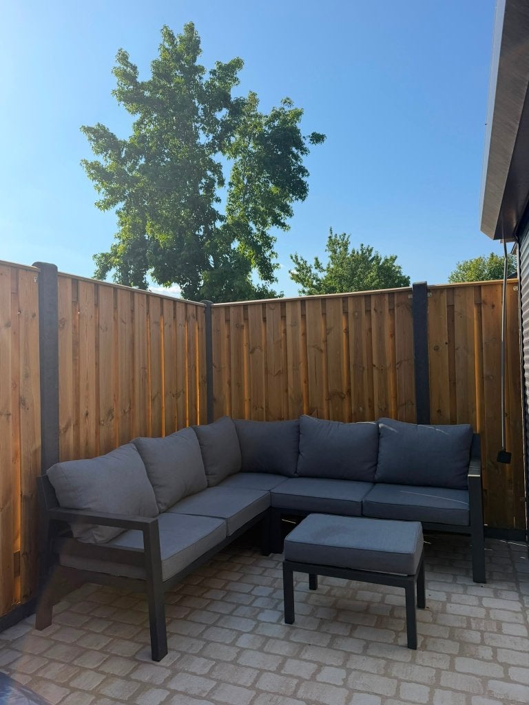 Loungeset tuin 1 jaar oud., Tuin en Terras, Ophalen, 5 zitplaatsen, Hocker, Aluminium