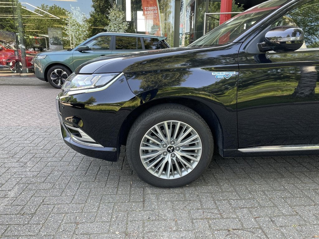 Mitsubishi Outlander 2.4 PHEV Intense+ | Rondomzichtcamera |, Automaat, Euro 6, 4 cilinders, 1865 kg