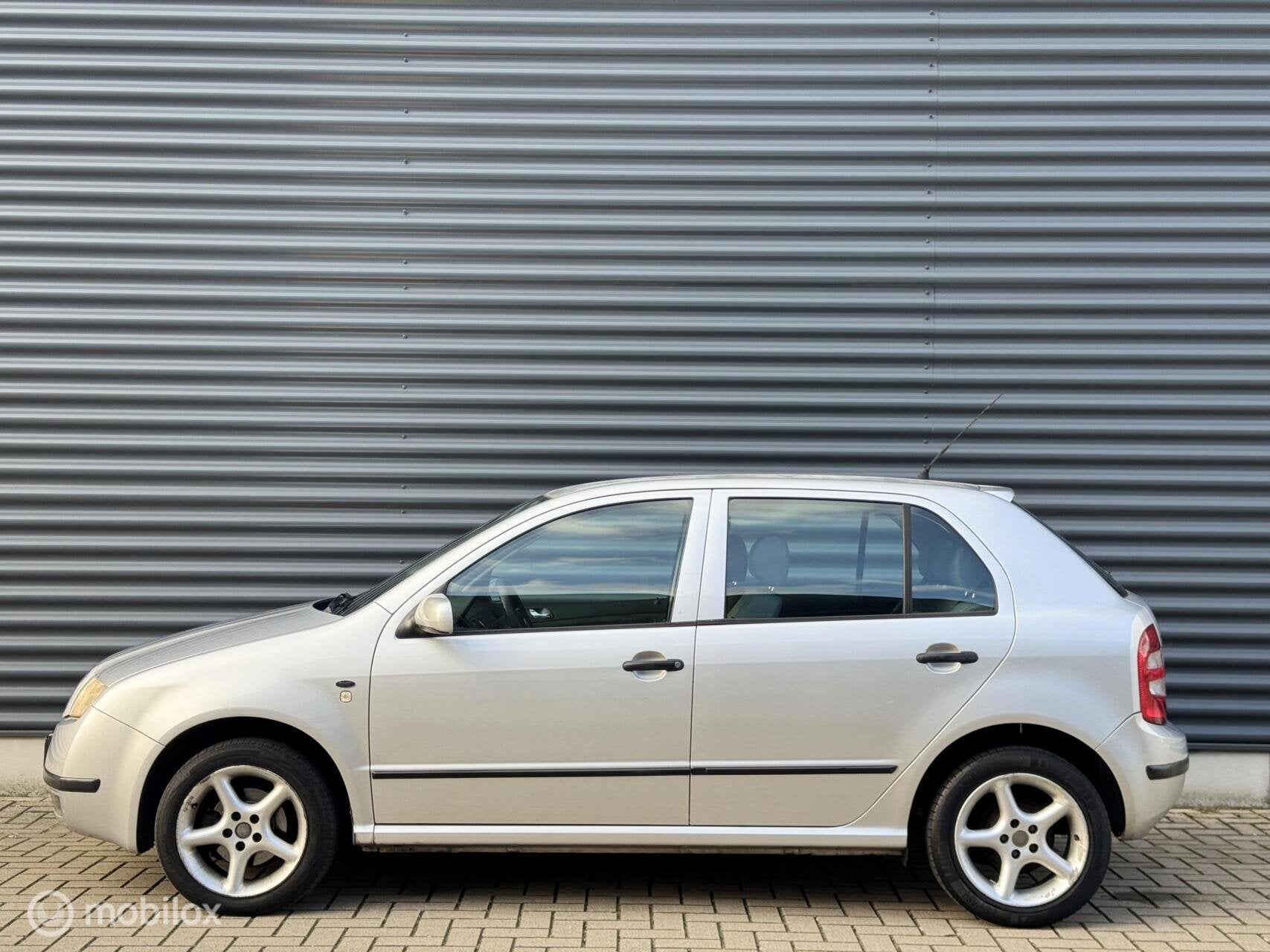 Skoda Fabia 1.4 MPI Sport /Nieuwe APK / weinig kilometers, Auto's, Voorwielaandrijving, 450 kg, Gebruikt, 4 cilinders