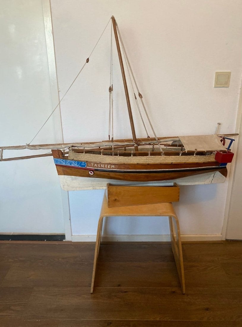 Uniek handgemaakt model van de boot 'Tasneem', Ophalen, Gebruikt, Groter dan 1:32, Overige merken