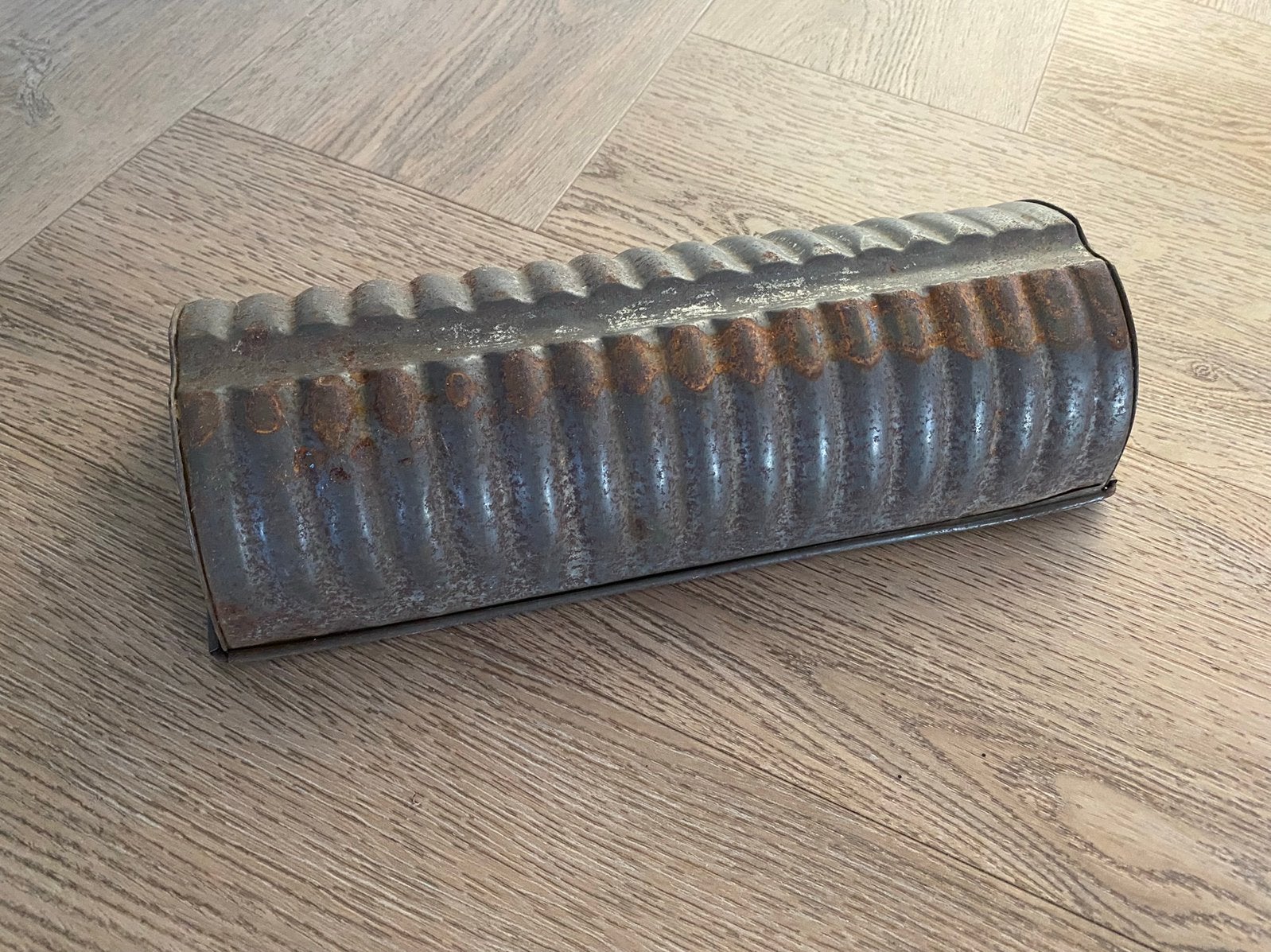 Oud vintage bakblik, Antiek en Kunst, Curiosa en Brocante, Ophalen of Verzenden