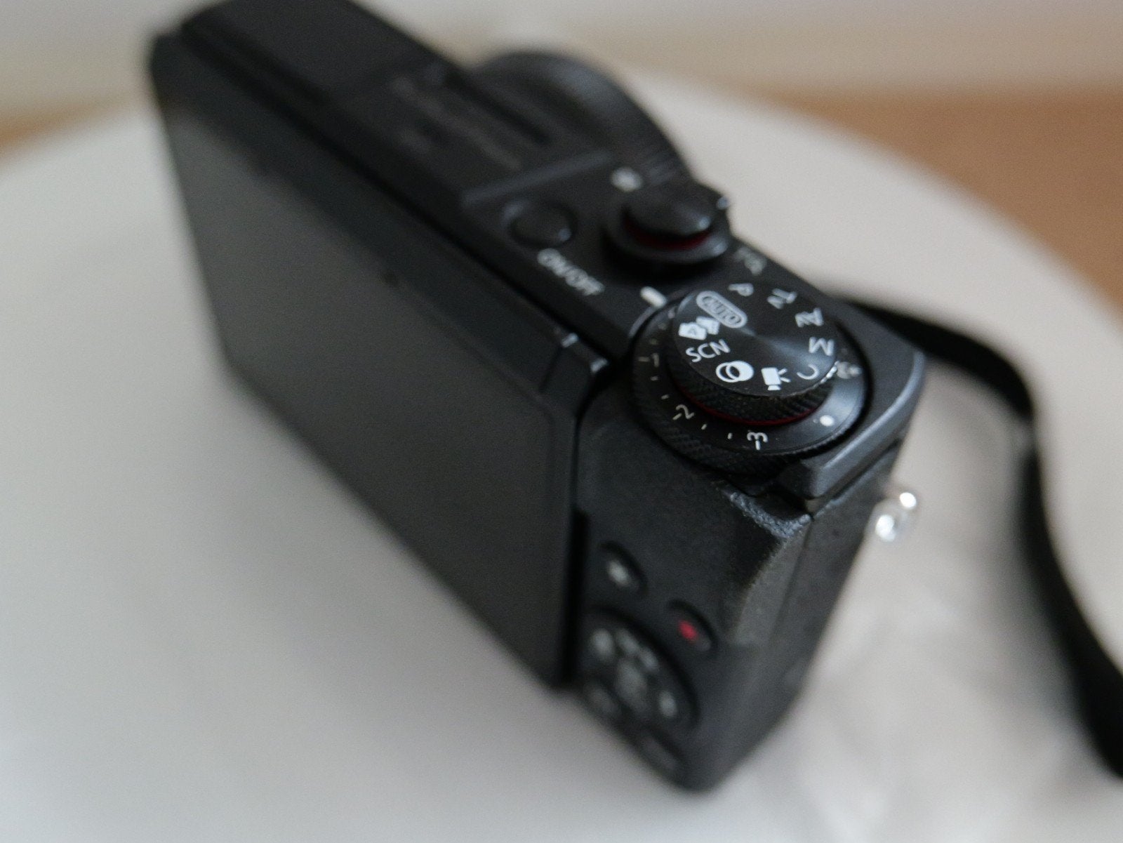 Foto 4 van Canon G7X Mark III