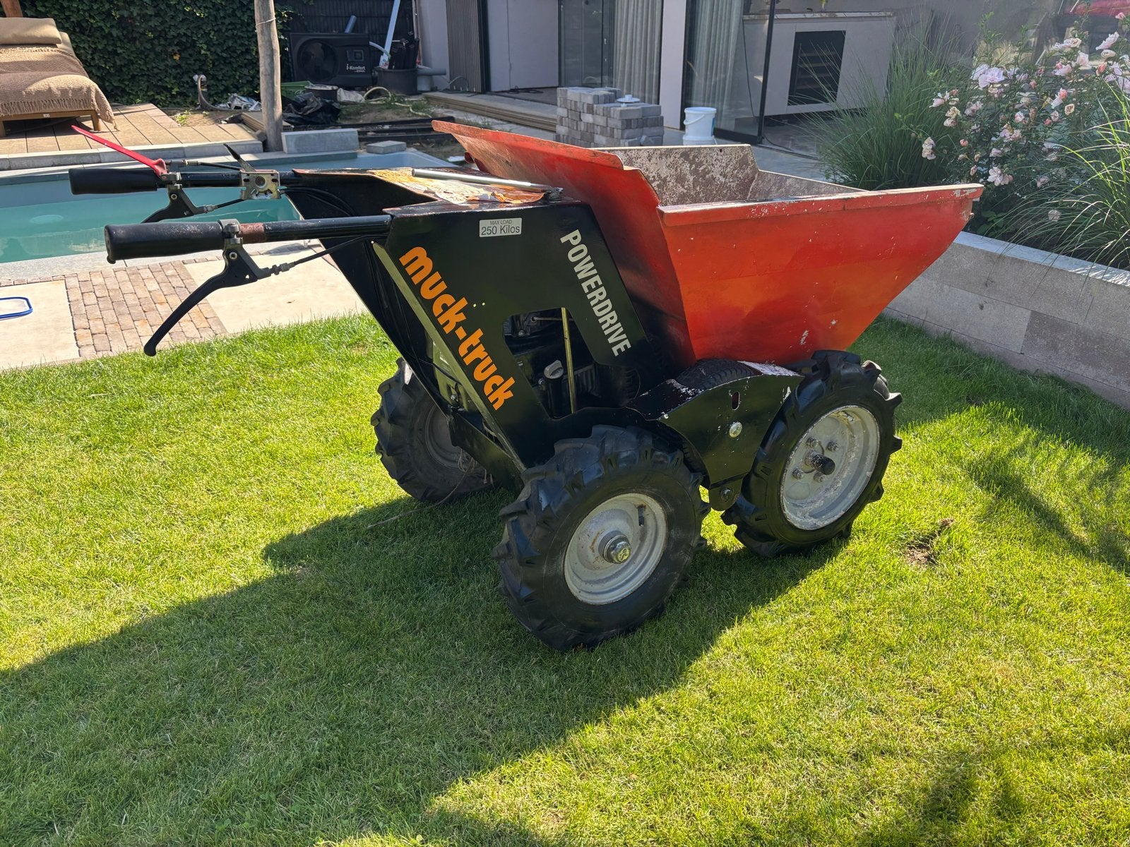 Muck truck met 5,5pk Honda motor en 250kg laadvermogen, Ophalen, Gebruikt