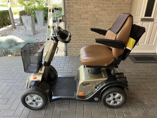 Scootmobiel merk Life & Mobility, Ophalen, Life and Mobility, 16 km/u of meer, 26 t/m 35 km