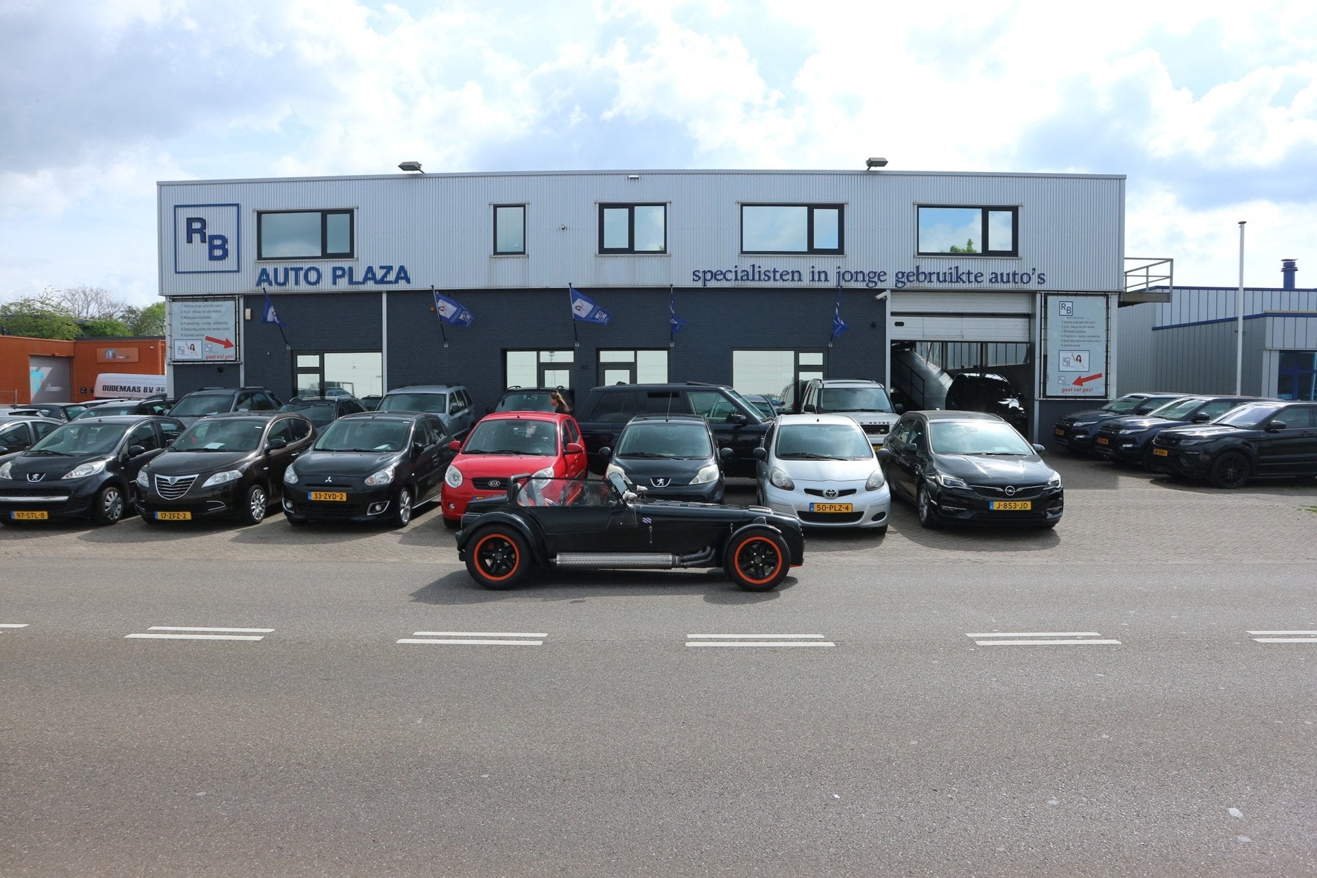 Quantum 2 DOOR DONKERVOORT / KITCAR / QUANTUM SPORT CAR ! !, Lederen bekleding, Achterwielaandrijving, Gebruikt, Blauw