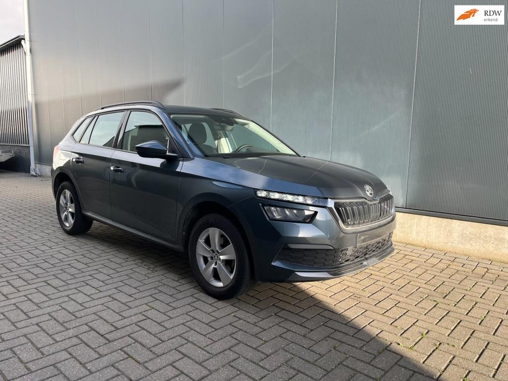 Skoda KAMIQ Style 1.0TSI 1e eigenaar, Auto's, Skoda, Gebruikt, 610 kg, 1121 kg, Bedrijf