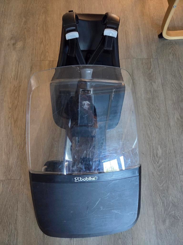 Bobike voorzitje met windscherm en extra adapter, Fietsen en Brommers, Fietsaccessoires | Fietsstoeltjes, Ophalen, Voorzitje, Bobike