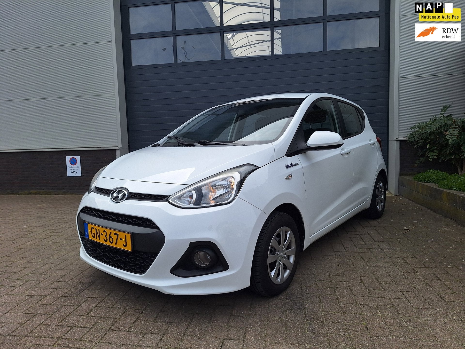 Hyundai I10 | 1.0i i-Motion Comfort | Airco | Cruise control, Auto's, Voorwielaandrijving, Euro 5, Stof, Gebruikt