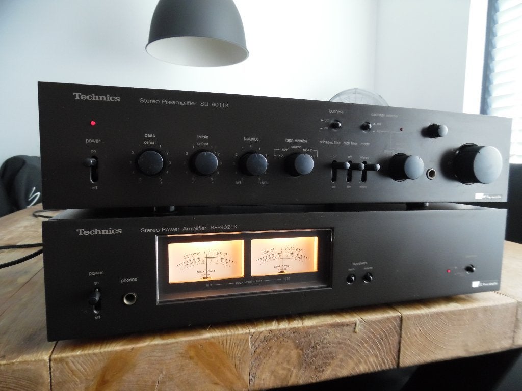 3 delige Vintage Technics HiFi stereo pre/power/tuner set, Audio, Tv en Foto, Overige merken, Tuner of Radio, Zo goed als nieuw