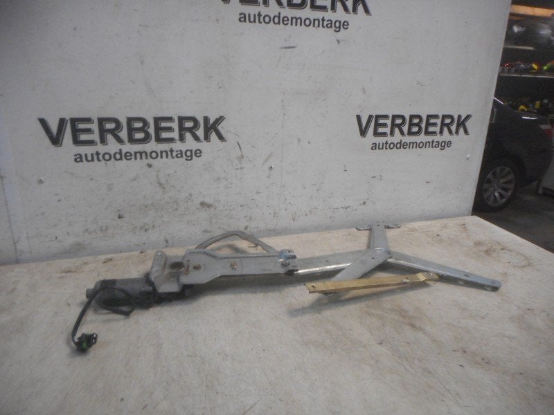 Raammechaniek Elek Links Voor Opel Astra F (53B) 1996, Gebruikt, Bahnhofsplatz, Rüsselsheim am Main 65423, , Duitsland, Opel, Opel Automobile GmbH
