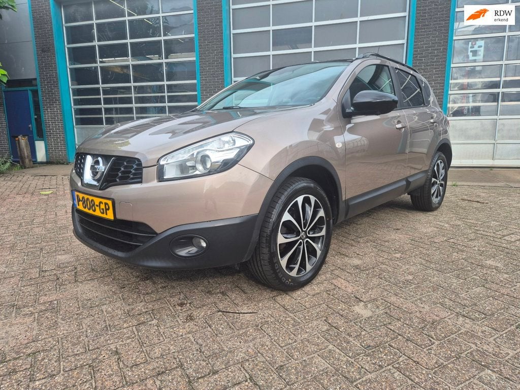 Nissan Qashqai 1.6 Connect Edition 360cam, Pano, nwe banden, Auto's, Voorwielaandrijving, Euro 5, Gebruikt, 4 cilinders