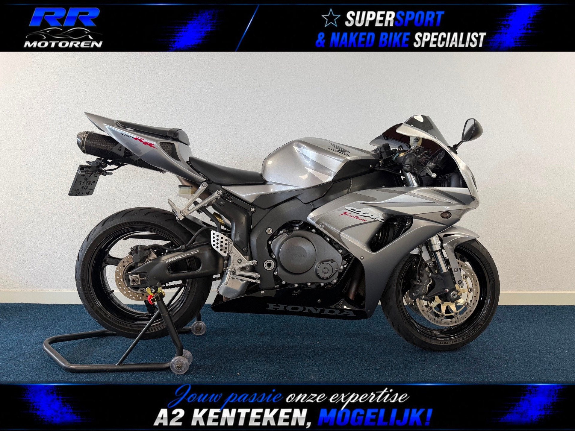 Honda Sport CBR 1000 RR FIREBLADE / IN NIEUW STAAT, Motoren, Motoren | Honda, Sportuitlaat, Bedrijf, Sport, Meer dan 35 kW