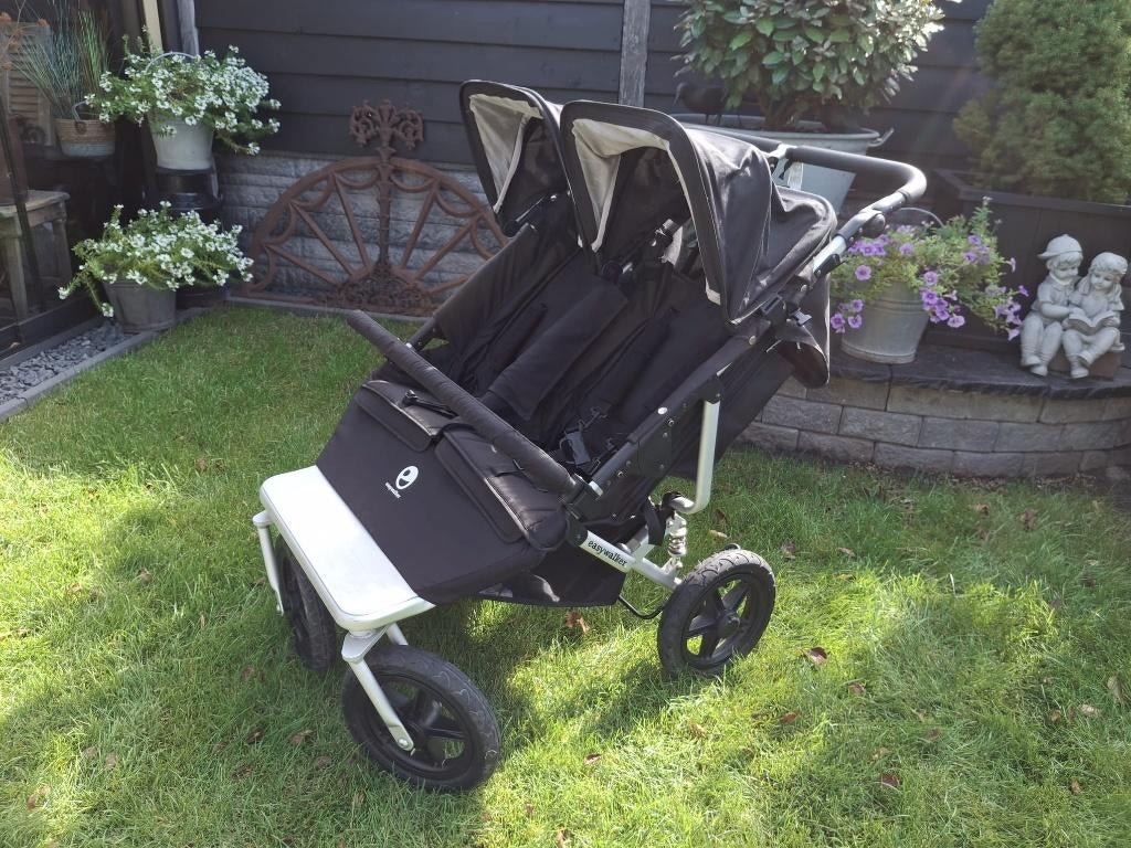Duo kinderwagen, Easy Walker, dubbele wandelwagen., Zo goed als nieuw, Combiwagen, Verstelbare duwstang, Ophalen
