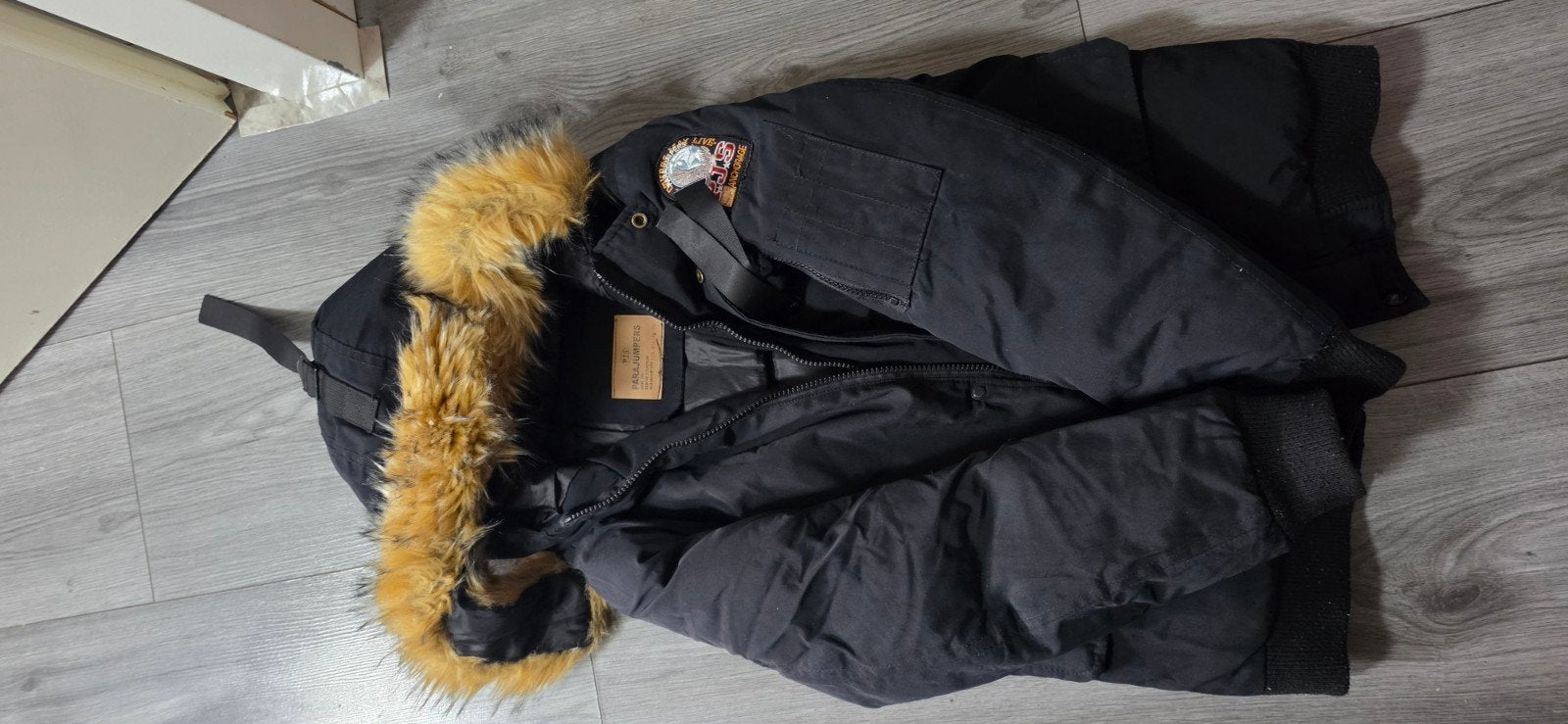 een moii jas zo goed als nieuwe, Ophalen of Verzenden, Zo goed als nieuw, Zwart, Parajumpers