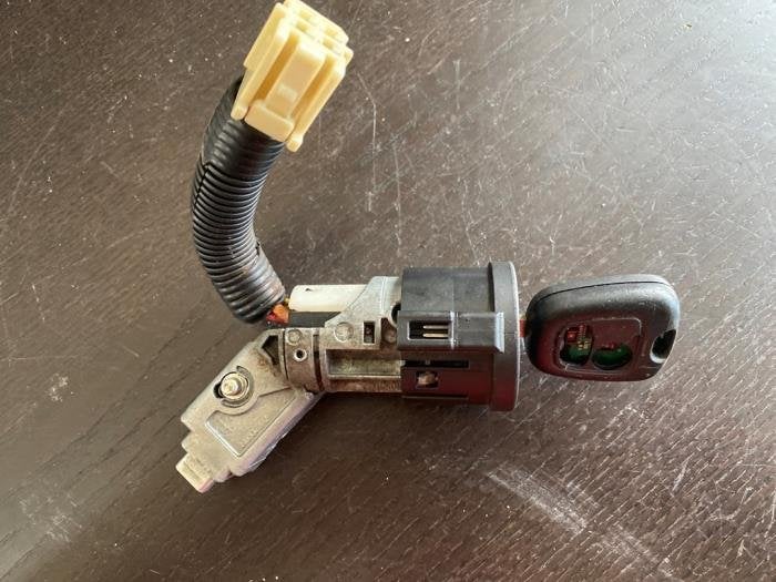 Kontaktslot + Sleutel van een Citroen C1, Gebruikt, -, -, 3 maanden garantie