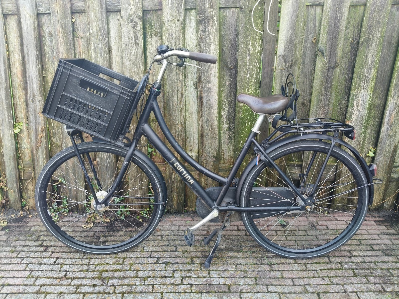 Cortina fiets 28 inch, Fietsen en Brommers, Fietsen | Dames | Omafietsen, Ophalen, Terugtraprem, Gebruikt, Cortina U4 transportfiets