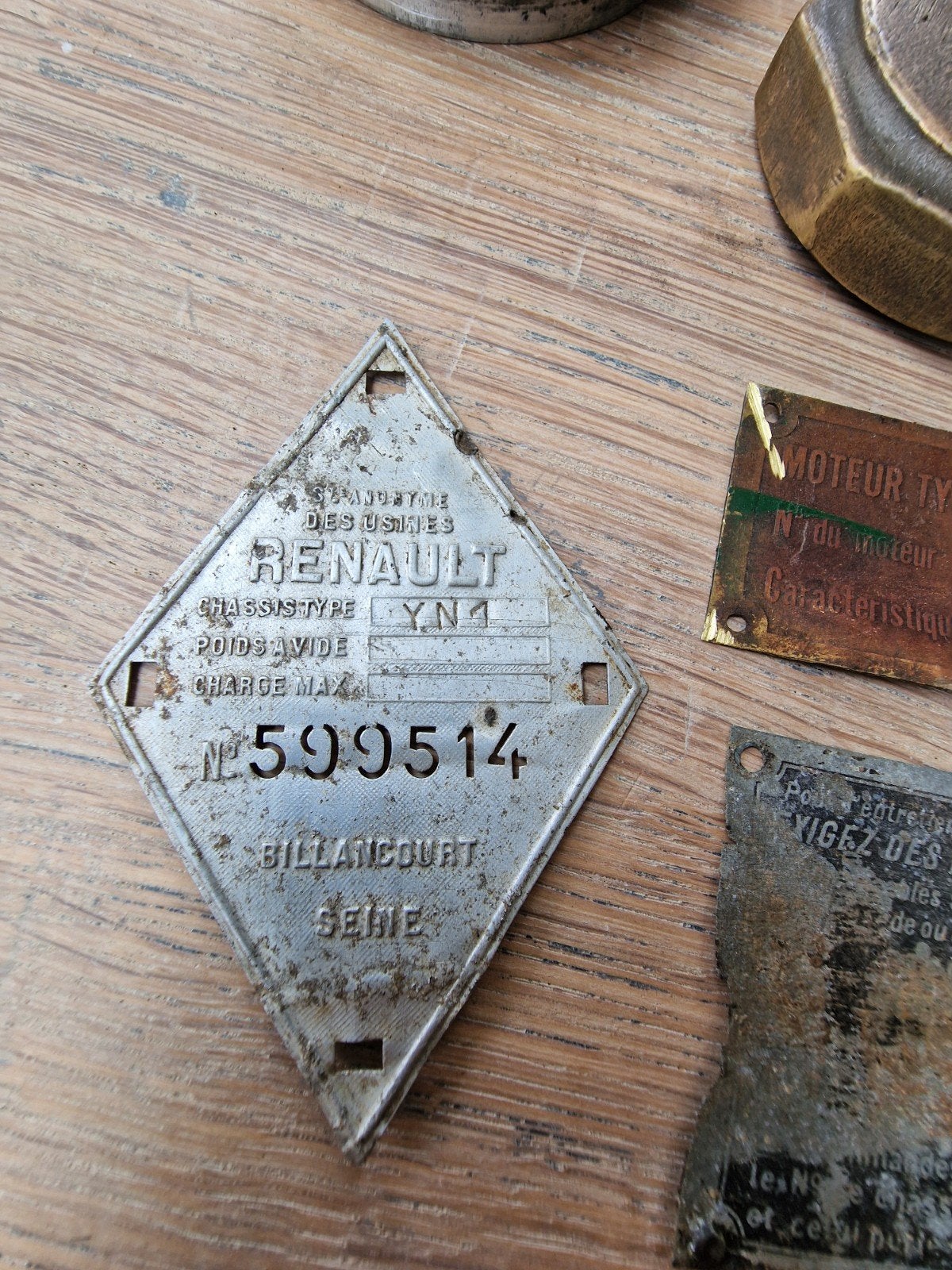Renault oldtimer onderdelen typeplaatjes YR1, Ophalen of Verzenden, Renault
