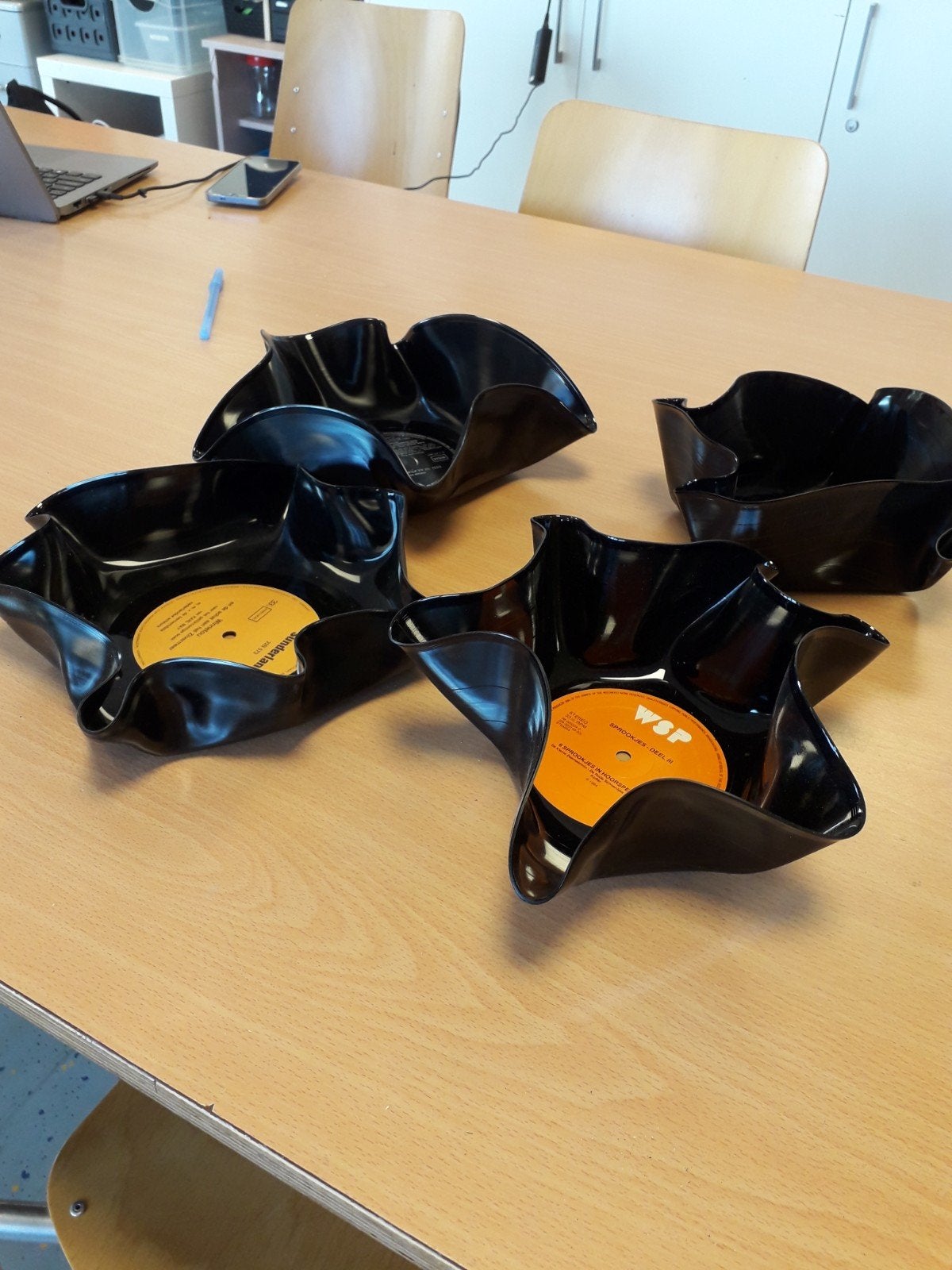 Unieke bakjes van LP platen voor chips of snoep, Ophalen, Nieuw