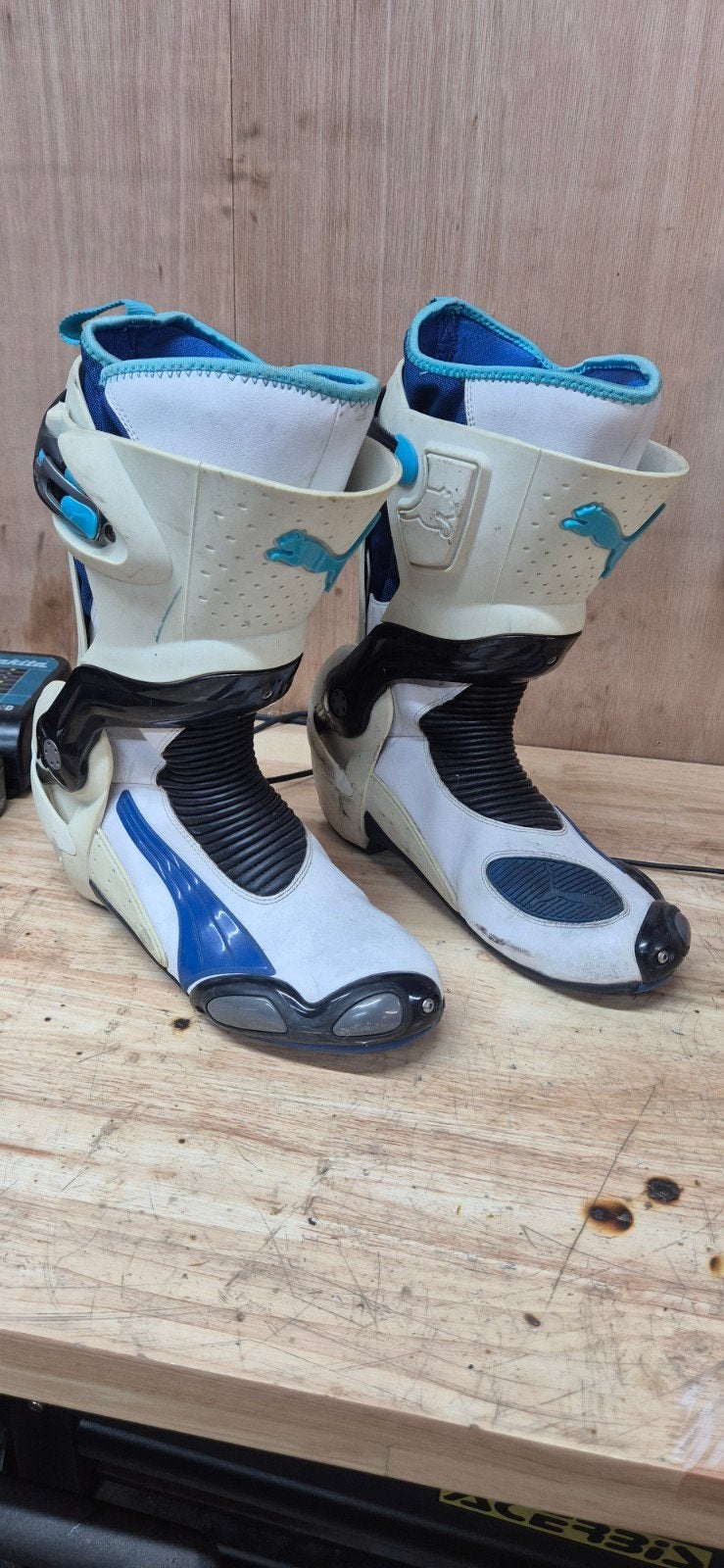 Puma motorlaarzen - schroefje enkel scharnier mist, Motoren, Heren, Ophalen of Verzenden, Puma, Laarzen