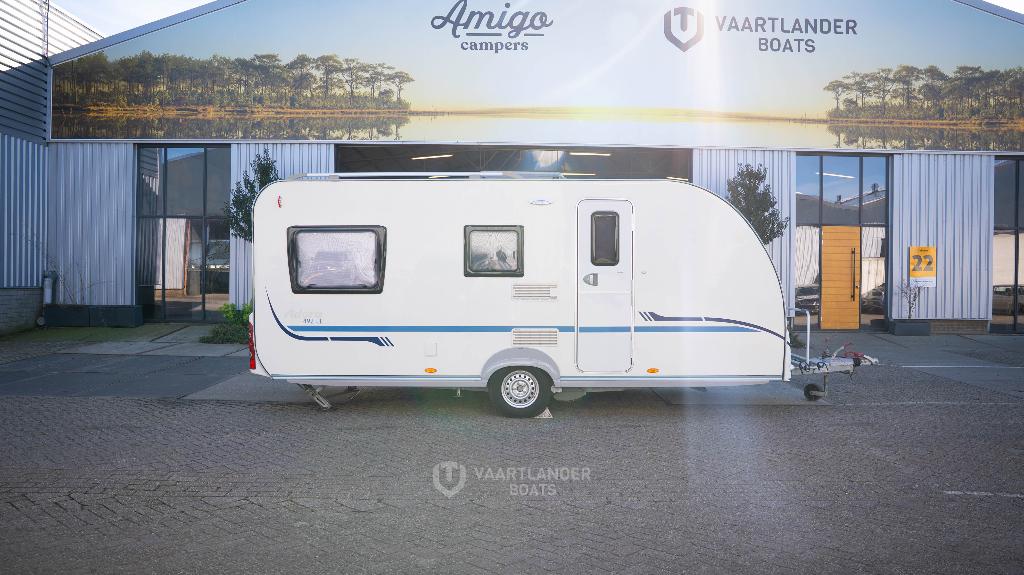 Adria Adora 492 UL 2011 | Voortent & Mover, 2 aparte bedden, Luifel, Rondzit, Bedrijf