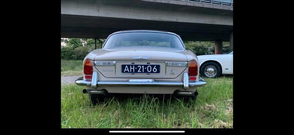 Jaguar XJ 4.2 1972 Beige, Auto's, Beige, XJ, Handgeschakeld, Particulier
