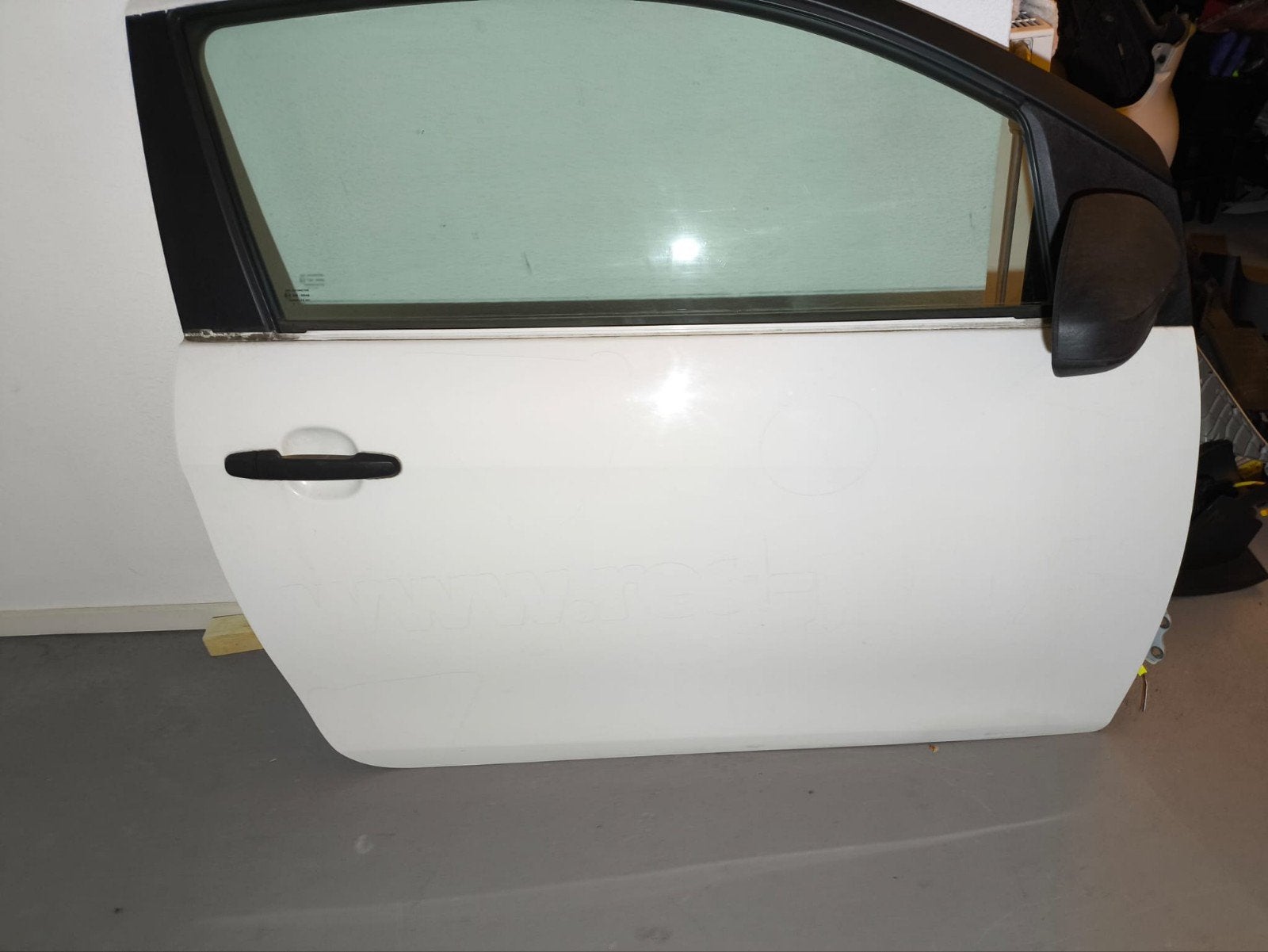 Autodeur rechts C1 Peugeot 108 Aygo wit 3-drs 2014-2022

Bij, Ophalen, Citroën, Deur, Rechts
