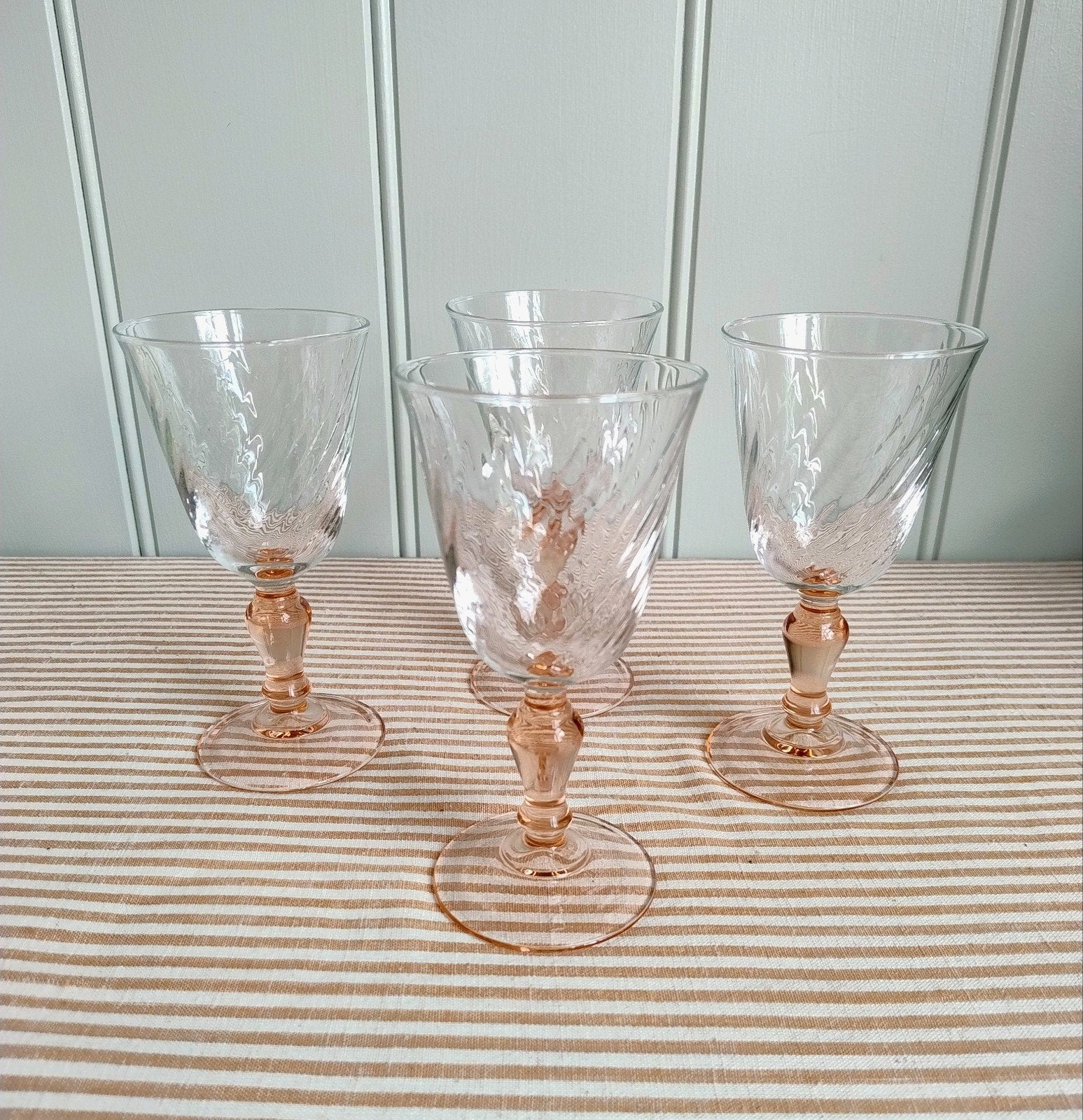 Prachtig! Set 4x vintage Rosaline wijnglas, Antiek en Kunst, Ophalen of Verzenden
