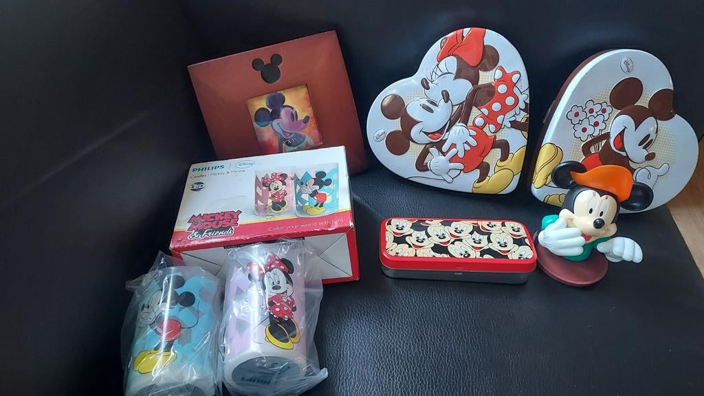 Oude Disney Mickey en Minnie Mouse Collectie, Ophalen of Verzenden, Mickey Mouse, Beeldje of Figuurtje