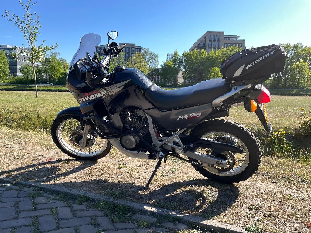 Honda Transalp XL600V PD10, Motoren, 2 cilinders, LED Verlichting, Gebruikt, Particulier