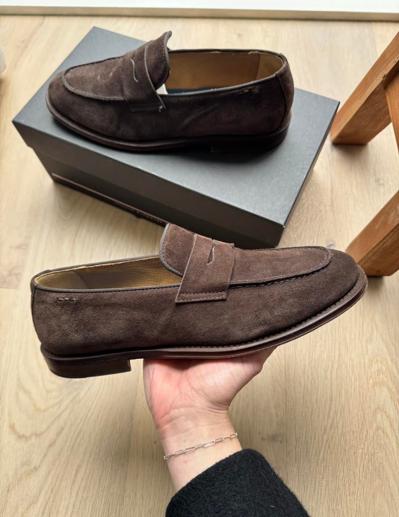 Giorgio Loafers Suede Bruin Handmade Italian shoes, Kleding | Heren, Schoenen, Ophalen of Verzenden, Zo goed als nieuw, Bruin