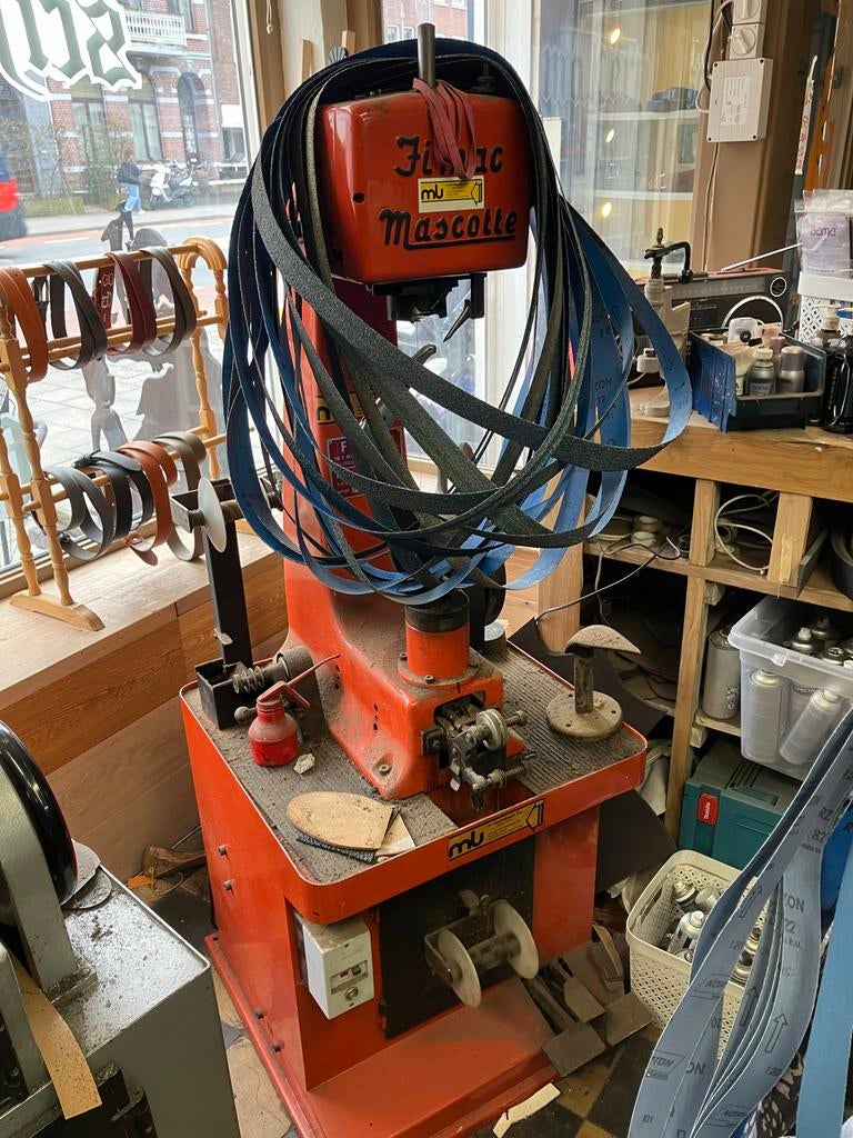 Schoenmakerij Machines - Complete Inboedel, Ophalen of Verzenden