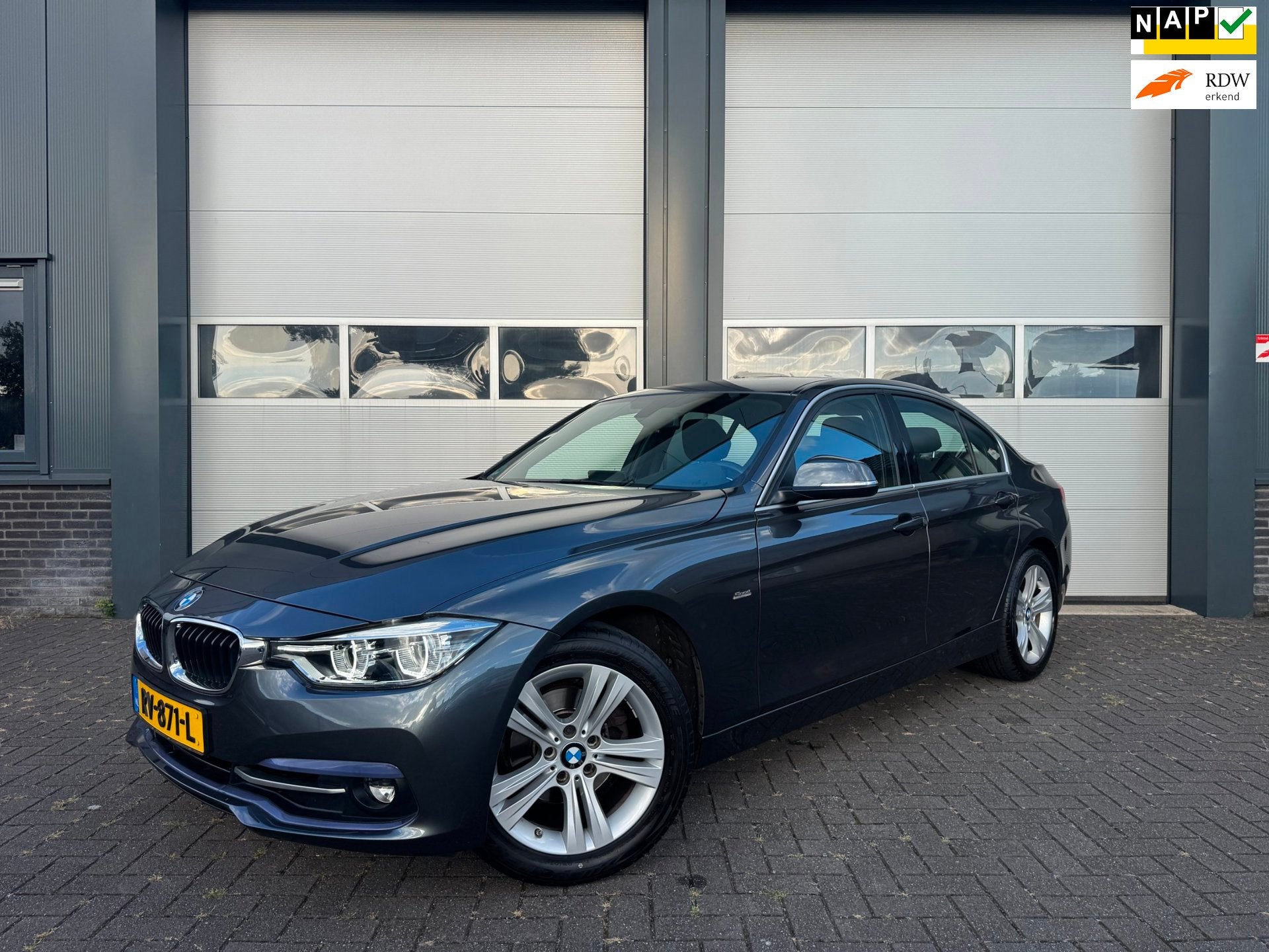 BMW 3-serie 320i Corporate Lease Executive Sport Line, Auto's, Automaat, Achterwielaandrijving, Euro 6, 4 cilinders